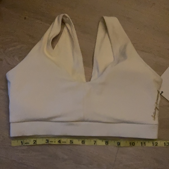 Gymshark Whitney Simmons NWT small sports bra - Picture 6 of 7
